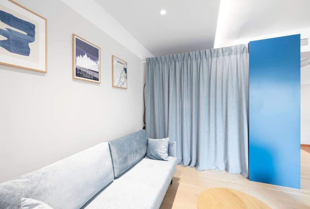 Apartament Blue City - Hanza Tower 슈체친 외부 사진