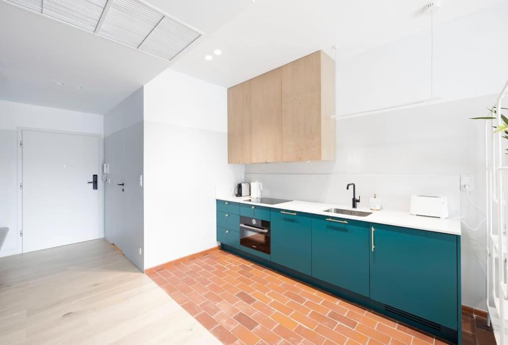 Apartament Blue City - Hanza Tower 슈체친 외부 사진